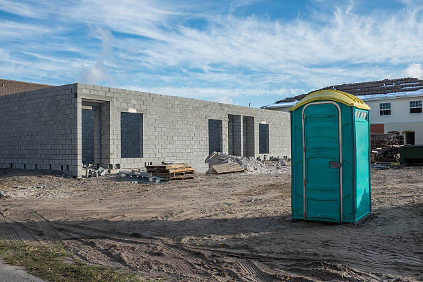 Best Portable restroom trailer rental  in Richmond West, FL